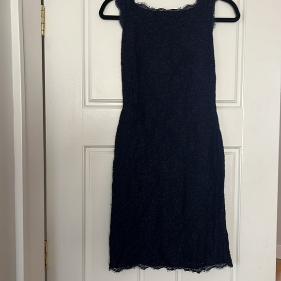ADRIANNA PAPELL navy lace exposed zipper size 4 - Picture 2 of 5
